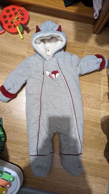 Combinaison bébé 3 moiscom