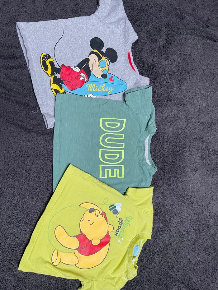 Lot de trois tee shirt 12-18m