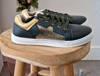 Basket noir / doré femme 37