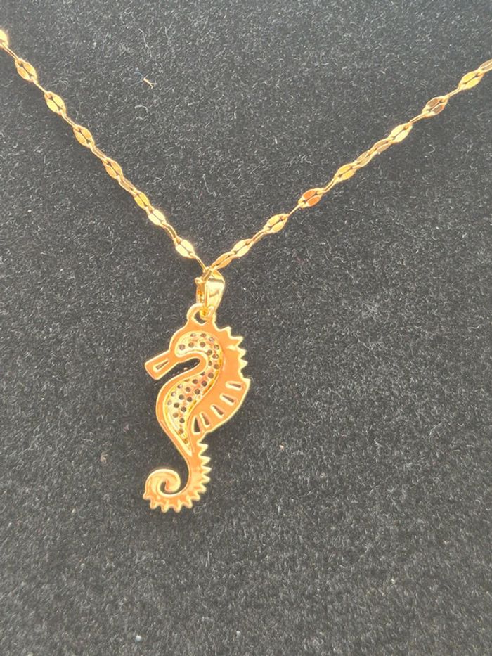 Collier hyppocampe en acier - photo numéro 5