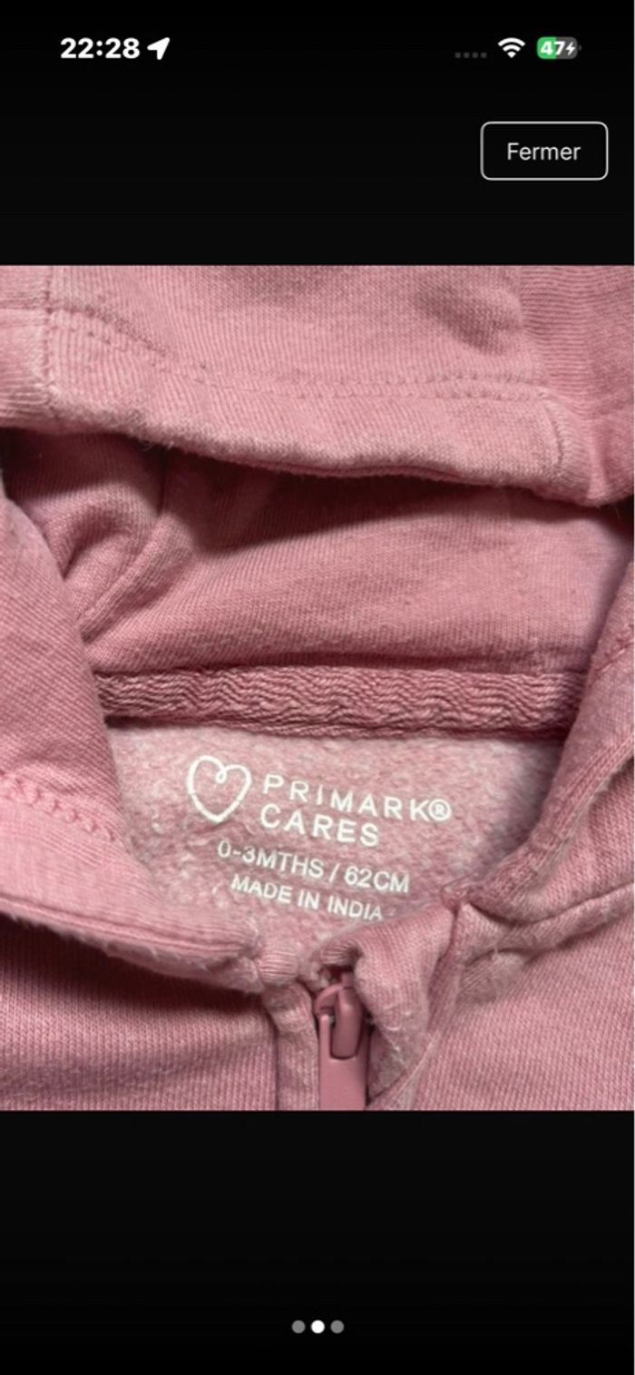 Gilet bébé rose 0-3 mois avec capuche – ultra doux, parfait état 💗 - photo numéro 3