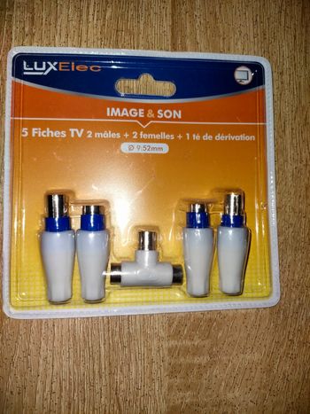 Lot fiche tv et antenne neuf
