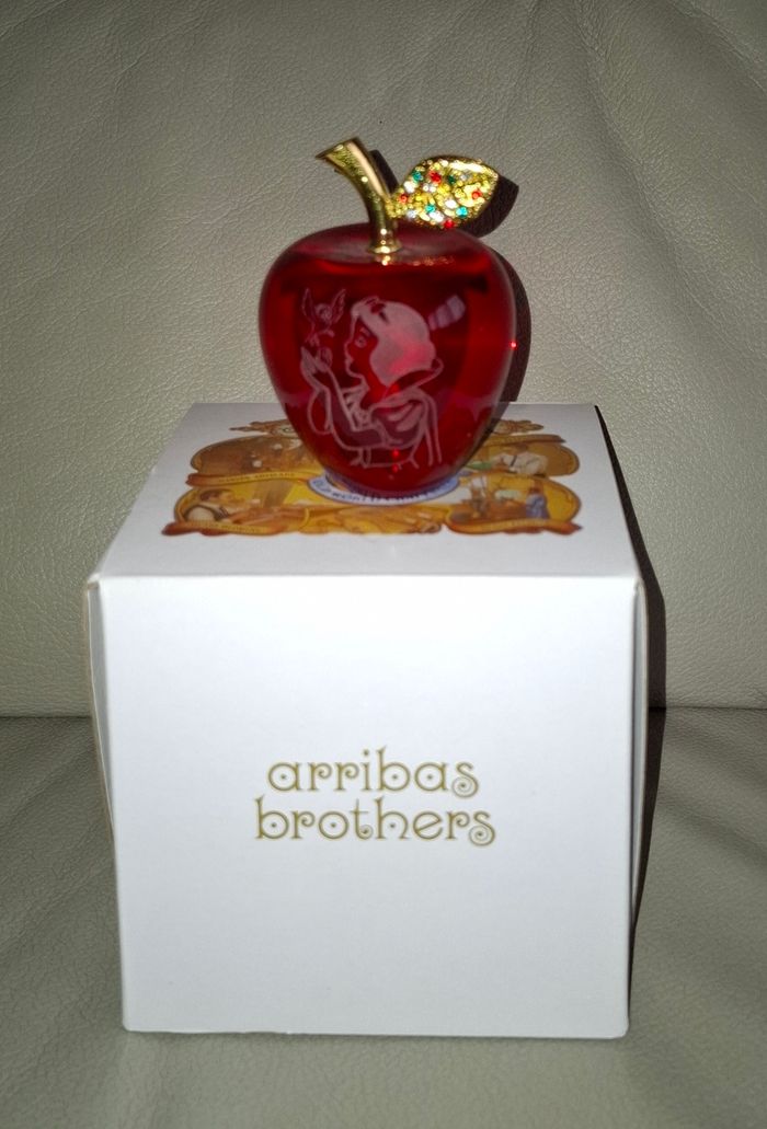 Superbe pomme rouge de Blanche Neige en verre Arribas Disney - photo numéro 4