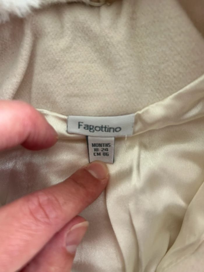 Manteau avec col fourrure - photo numéro 2