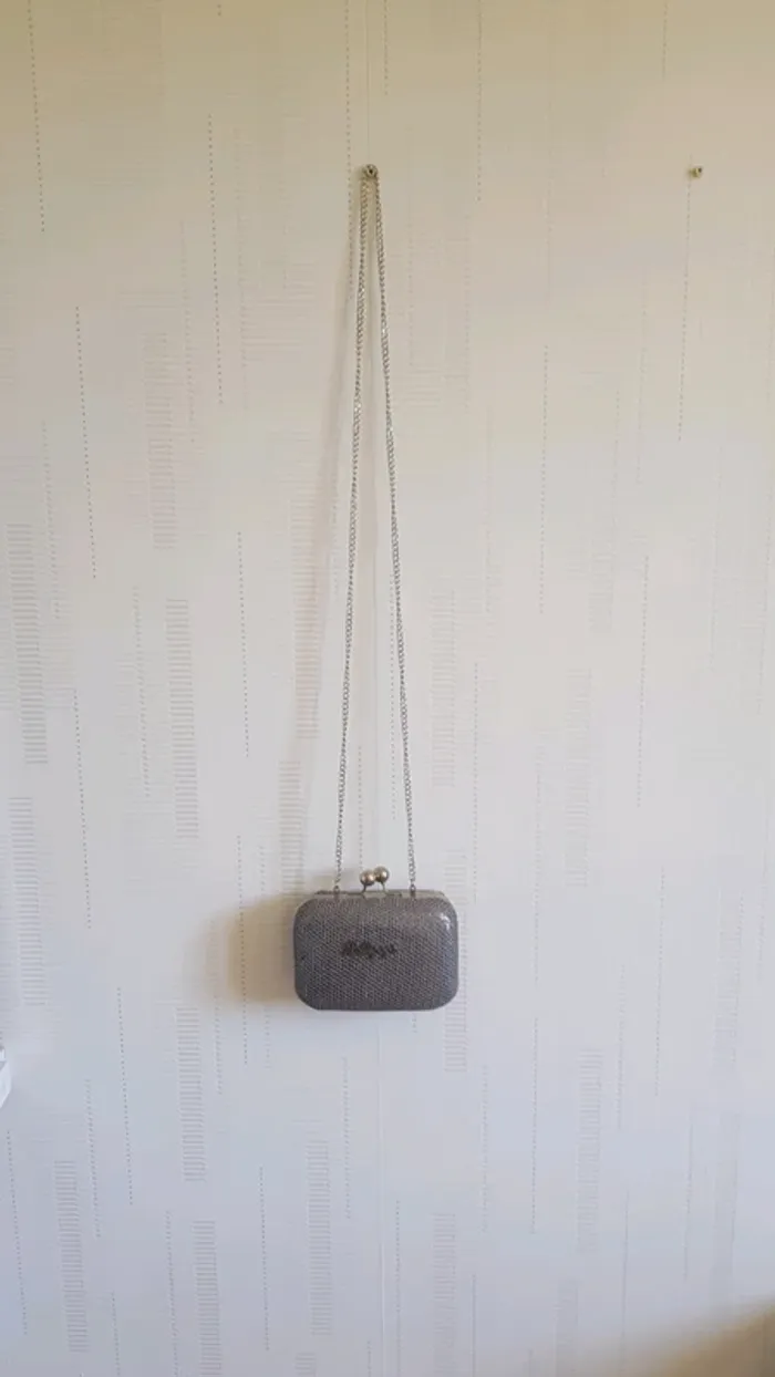 Sac / porte-monnaie argent - photo numéro 4