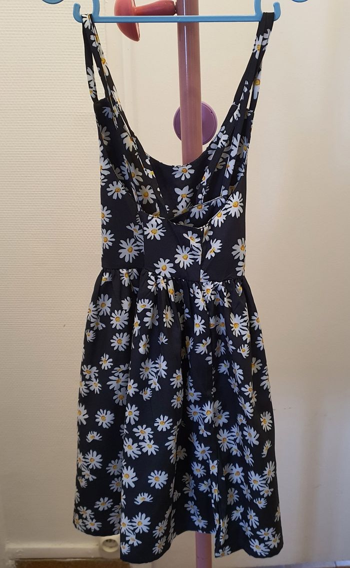 Robe 6 ans - photo numéro 3