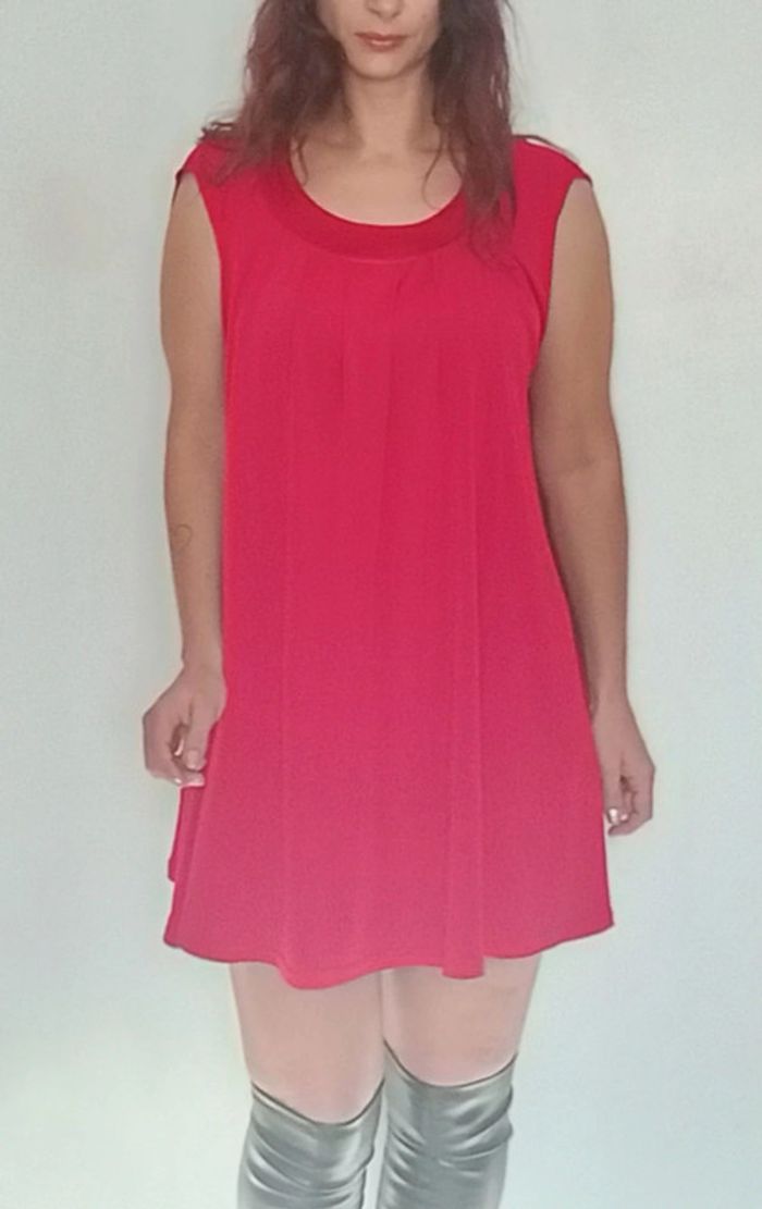Tunique rouge dos ouvert grande taille - photo numéro 2