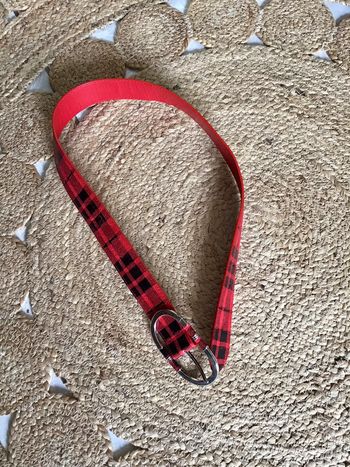 Ceinture rouge et noir taille 80