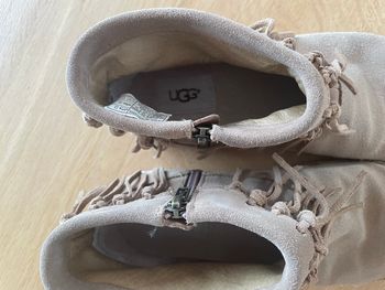 Bottines ugg à franges 38