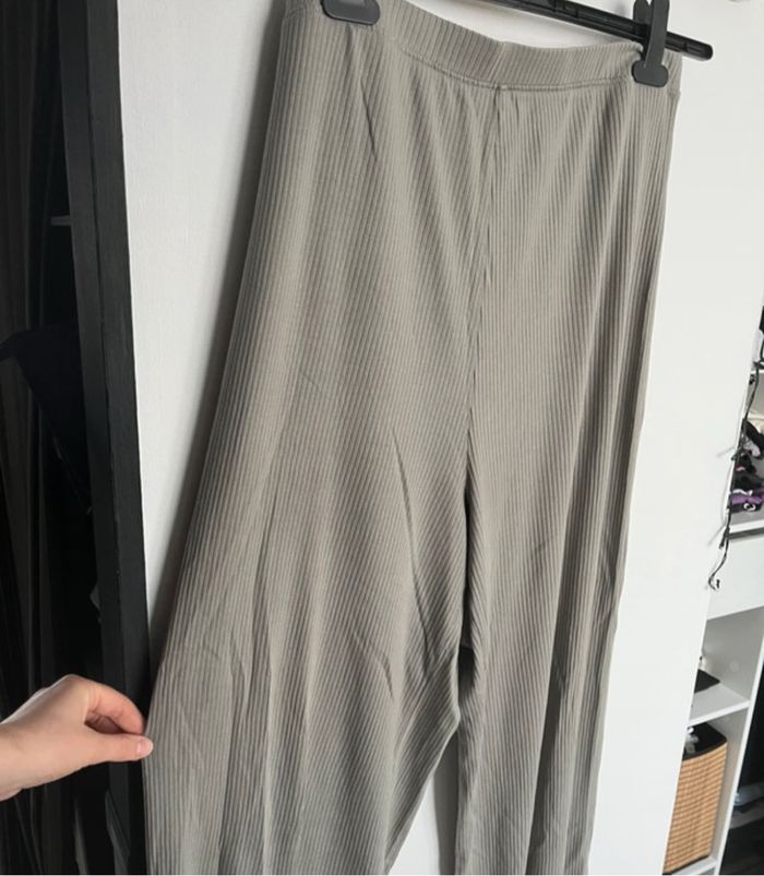 Pantalon ample grossesse maternité vert Kiabi M