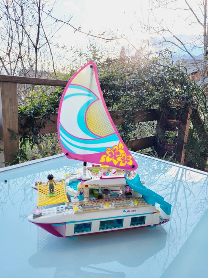 Lego friends superbe catamaran de luxe 41317 - photo numéro 2