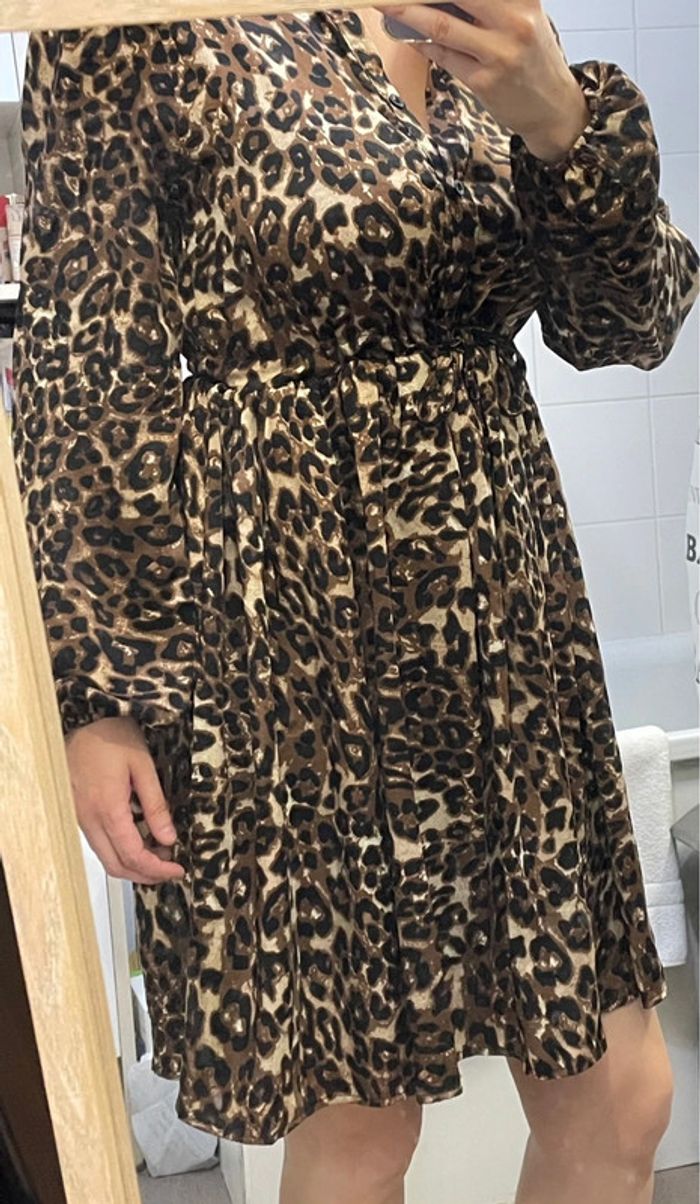 Robe motif léopard neuve - photo numéro 2