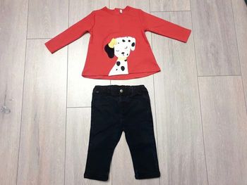 Ensemble 2 pièces. Fille 12 mois. Marque disney