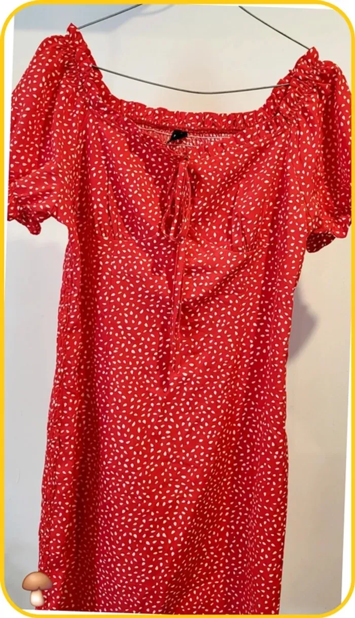 Robe rouge à motifs blancs – Shein – Taille 40 / L - Très bon état - photo numéro 3