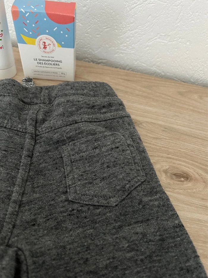 👶 Joli pantalon Disney Baby 👶 - photo numéro 7