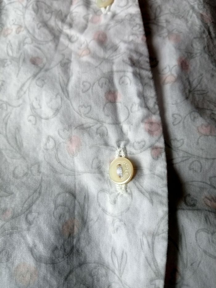 Blouse chemise  baby Dior 12 mois - photo numéro 4