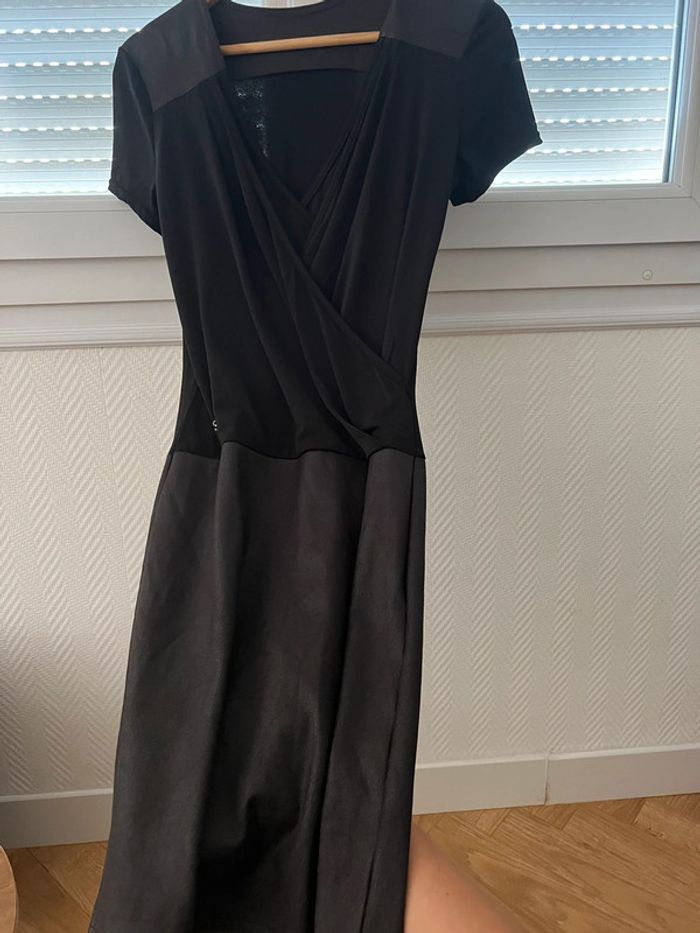 Robe noir femme - photo numéro 3