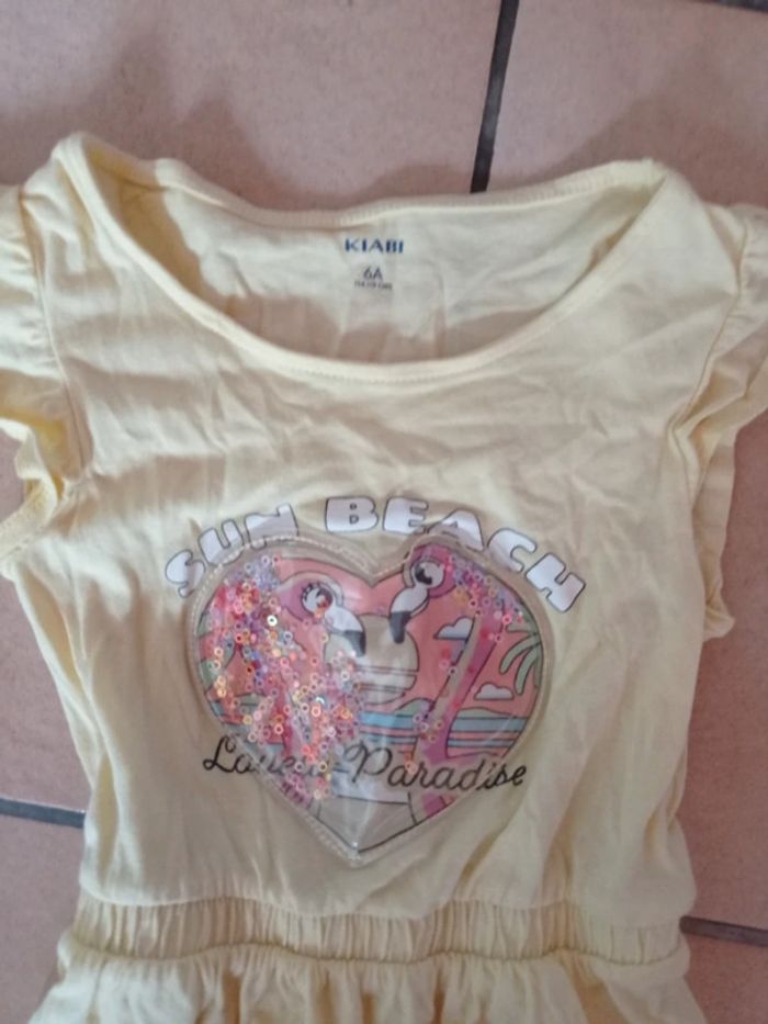 Robe jaune - photo numéro 3