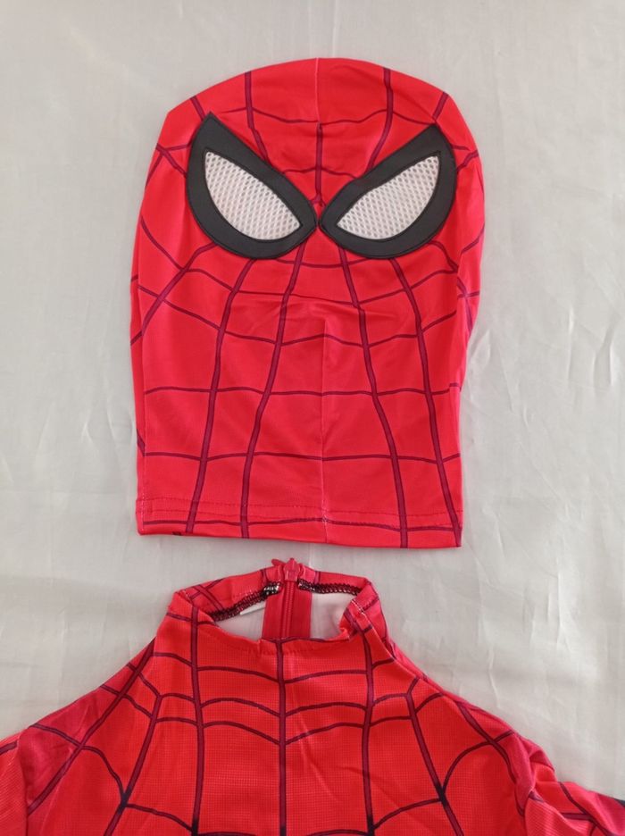 Costume combinaison spiderman noir et rouge 6-7ans - photo numéro 2