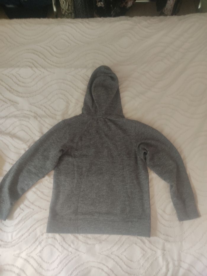 Pull capuche - photo numéro 2