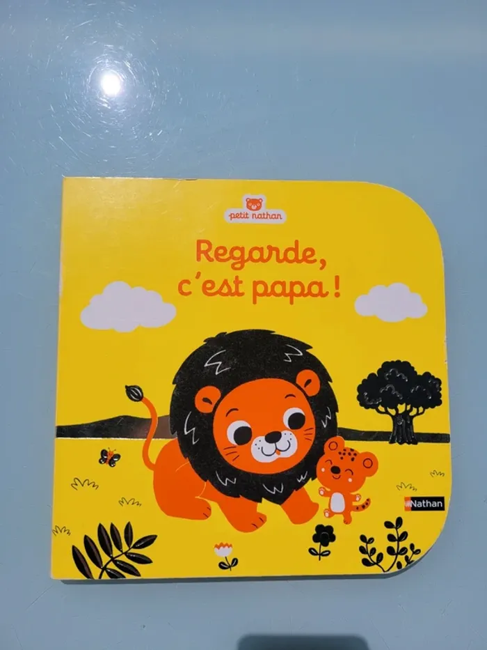 Petit Nathan 🐆 Regarde c'est Papa ! 🦁 - photo numéro 2