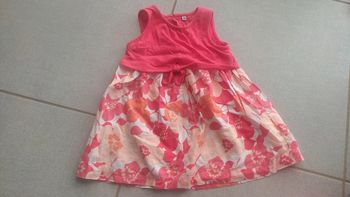 Robe à fleurs T.18 M