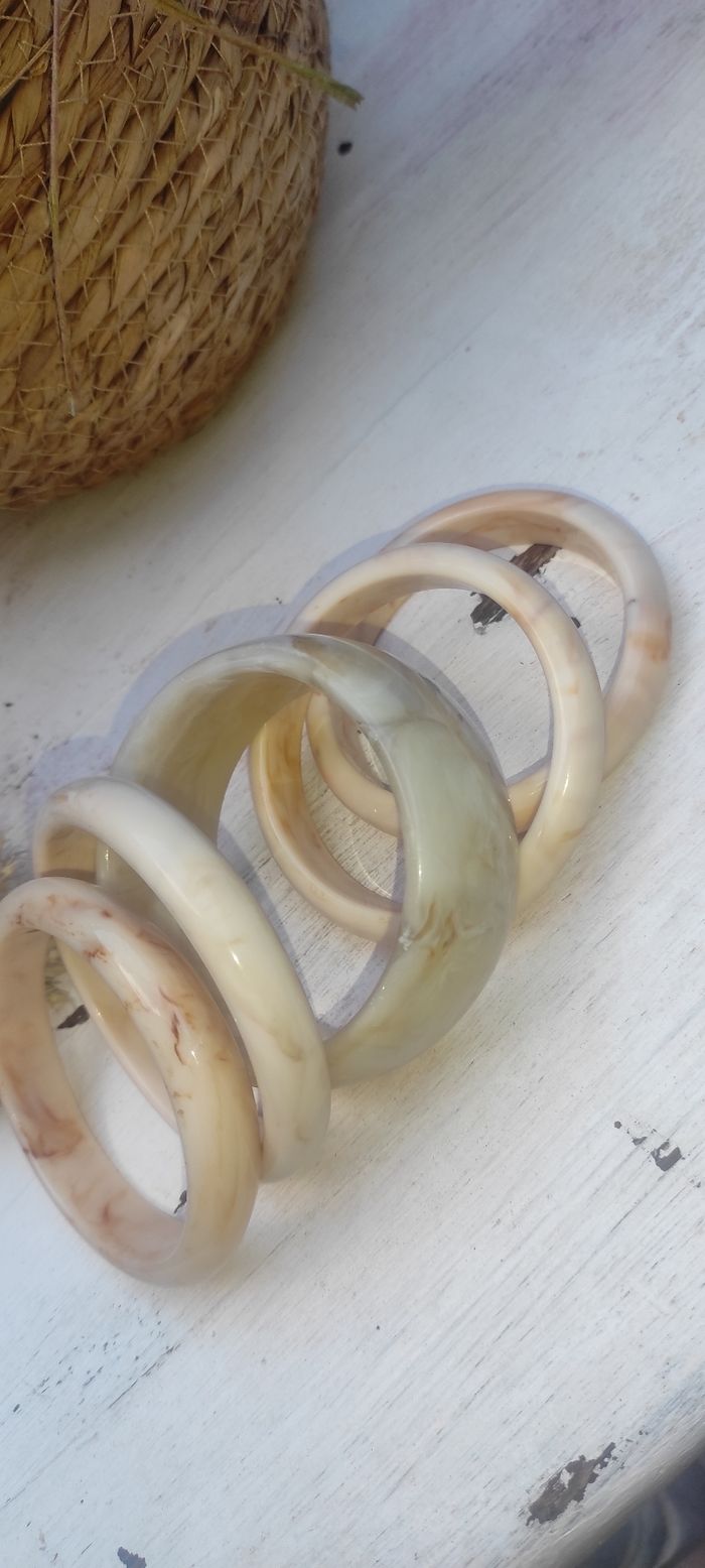 Lit 5 bracelets tendance - photo numéro 2