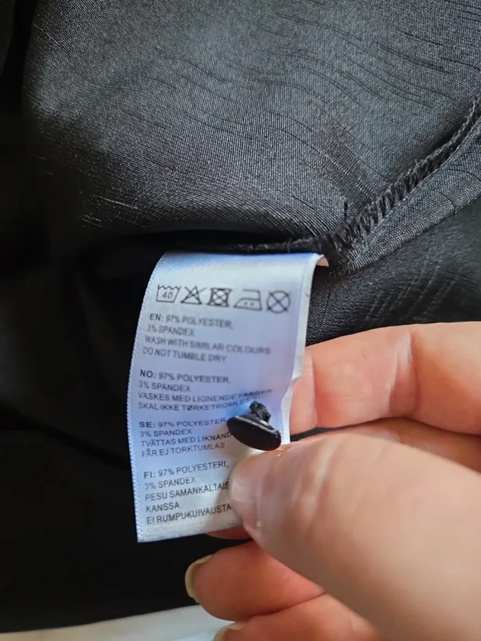 Blouse de chez BikBok en taille M - photo numéro 6