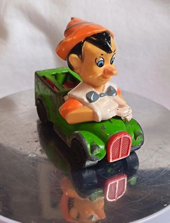 Voiture Pinocchio