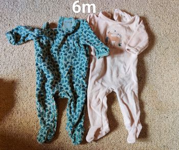 2 Pyjamas chauds 6m