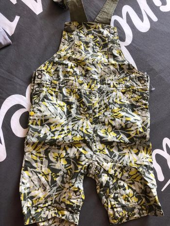 Divers 12 mois en très bons état proche du neuf