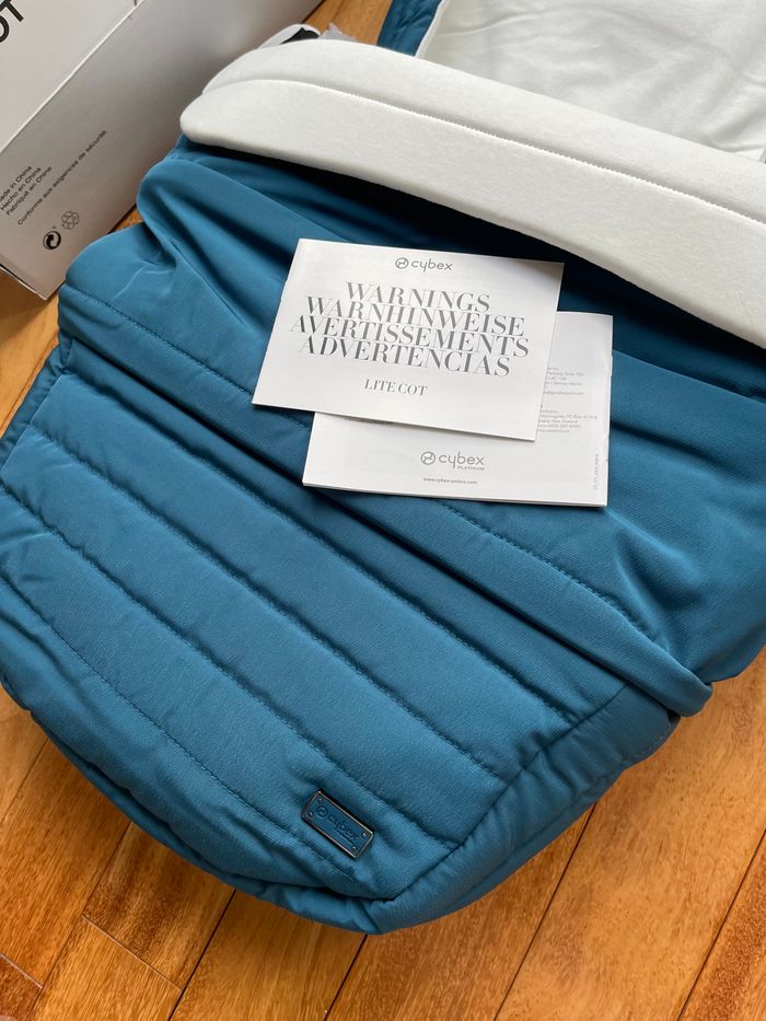 Nacelle souple footmuff chancelière Priam mios  cybex Mountain blue jamais utilisé - photo numéro 2