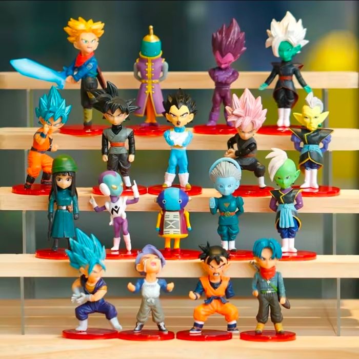 Lot de 18 Figurines Dragon Ball Z. Neuf