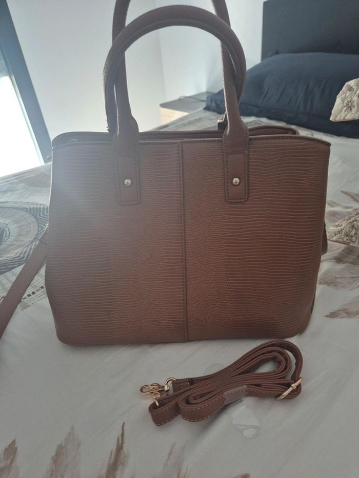 Sac a main 👜 - photo numéro 3