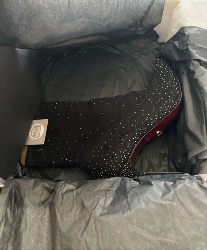 Talons Tamaris à paillettes – Neufs – Plusieurs tailles disponibles (36, 37, 38, 39, 41) - photo numéro 7