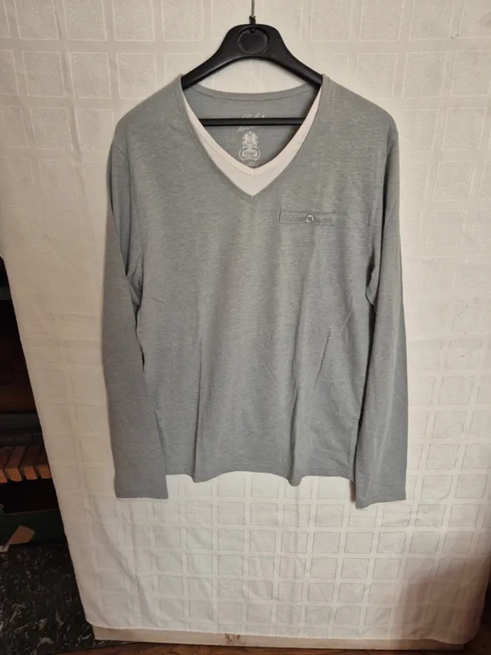 pull ou tshirt celio taille M - photo numéro 5