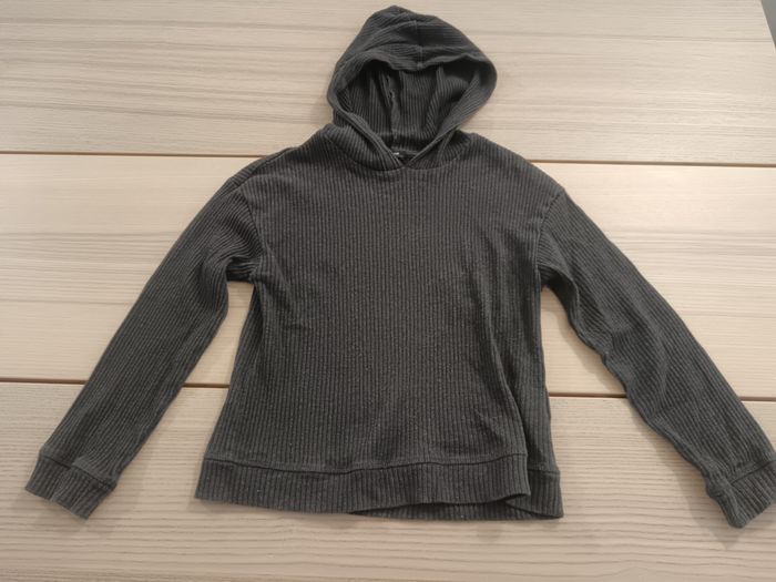Pull à capuche / 10 ans