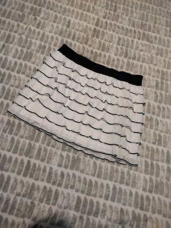 Mini jupe courte volants froufrous noir et blanc jny taille 40 L