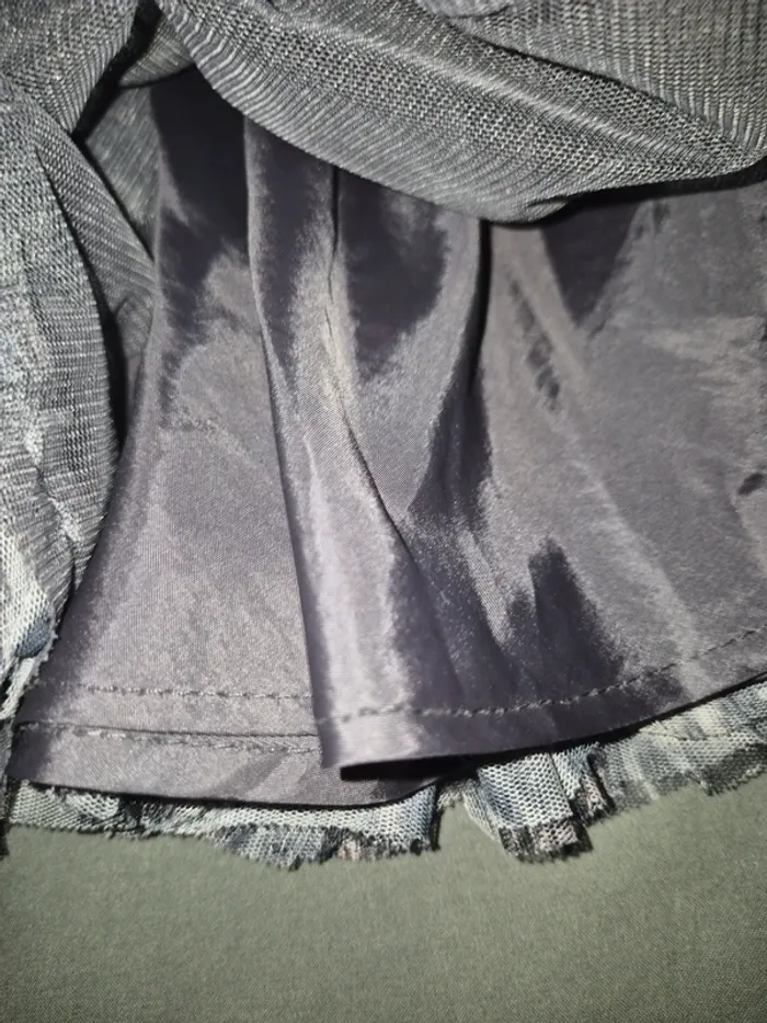 Jupe en tulle H&M 6/7ans - photo numéro 3