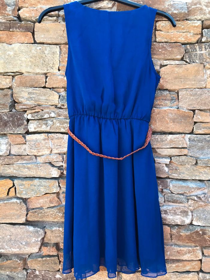 Robe légère et fluide doublée Boohoo - photo numéro 4