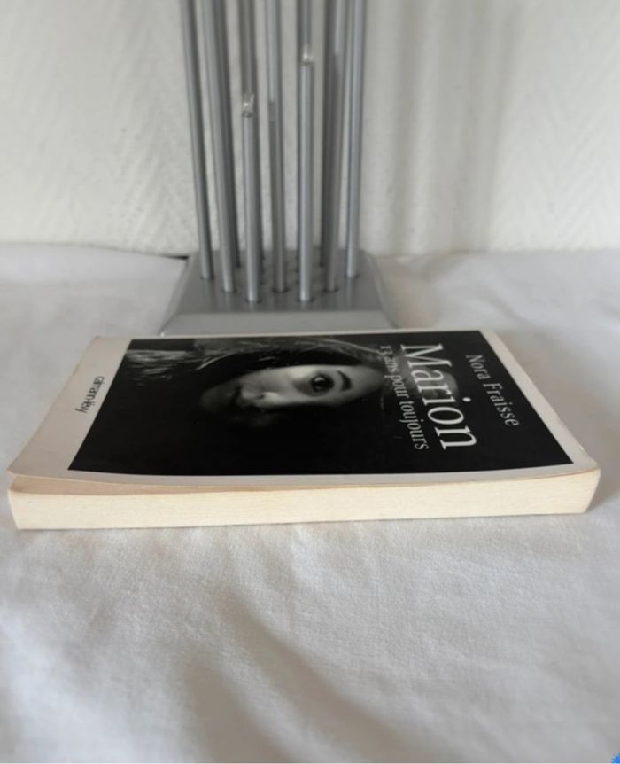 • Livre ~ Marion 13 ans pour toujours ~ Nora Fraisse • - photo numéro 3
