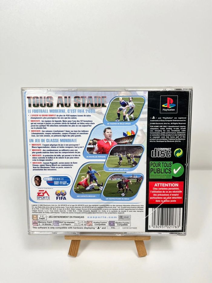 🇫🇷 Jeu Play-Station 1 : FIFA 2000 - Complet PAL . FR - photo numéro 2