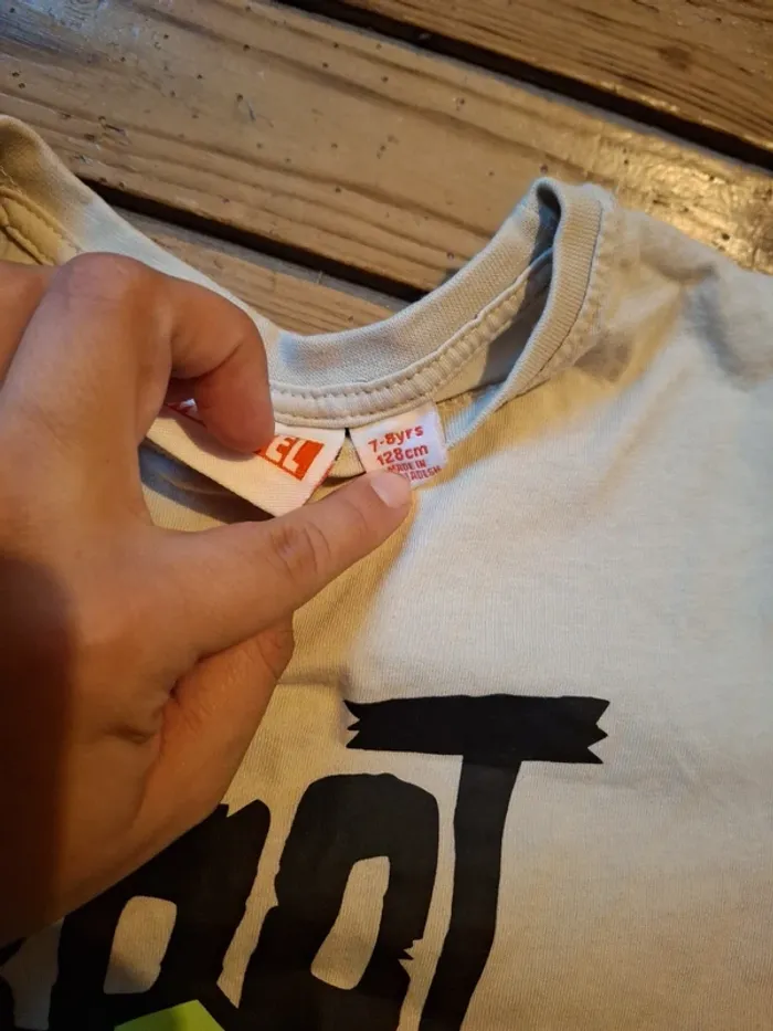 Tshirt groot taille 7/8 ans - photo numéro 4