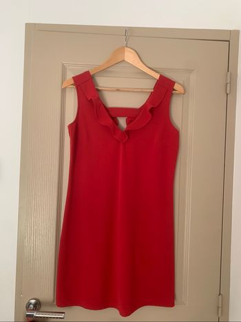 Robe rouge Cache-cache