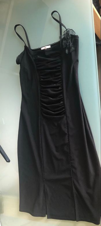Robe noire mim à bretelles taille 36