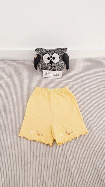 Short en coton jaune fleurs bébé fille 18 mois
