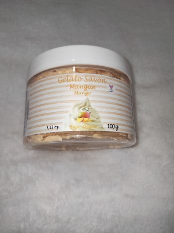 Chantilly de douche / savon fouetté exfoliant Mangue