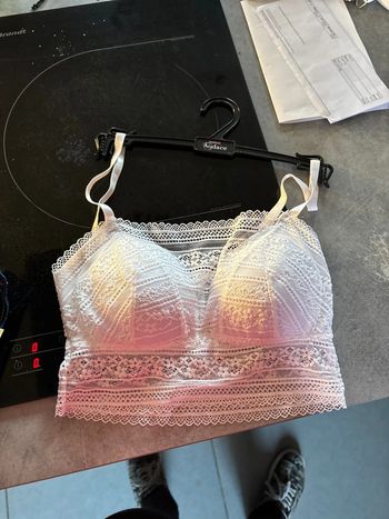 Brassiere