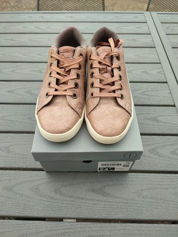 Baskets Active fashion taille 39