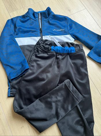 Ensemble survêtement